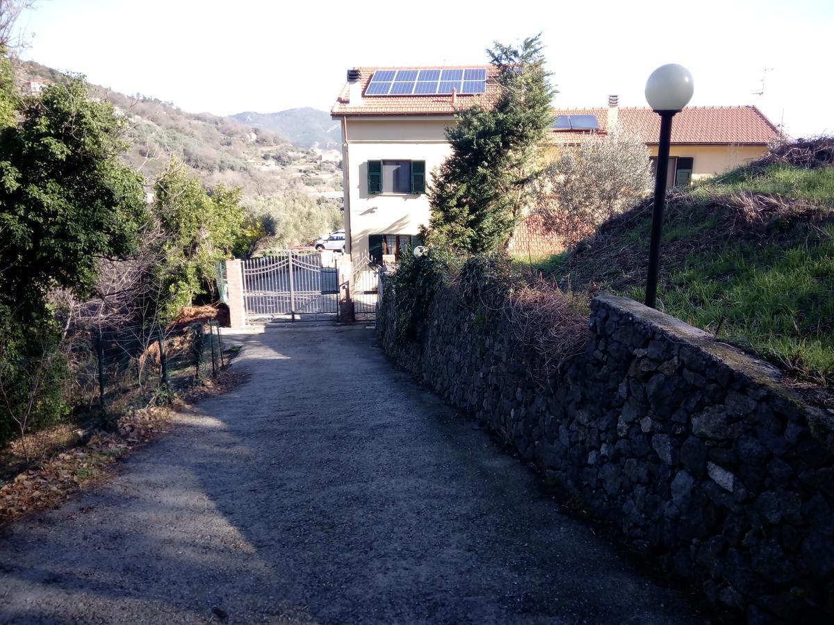 B&B La Taverna Degli Angeli Vezzi Portio Værelse billede